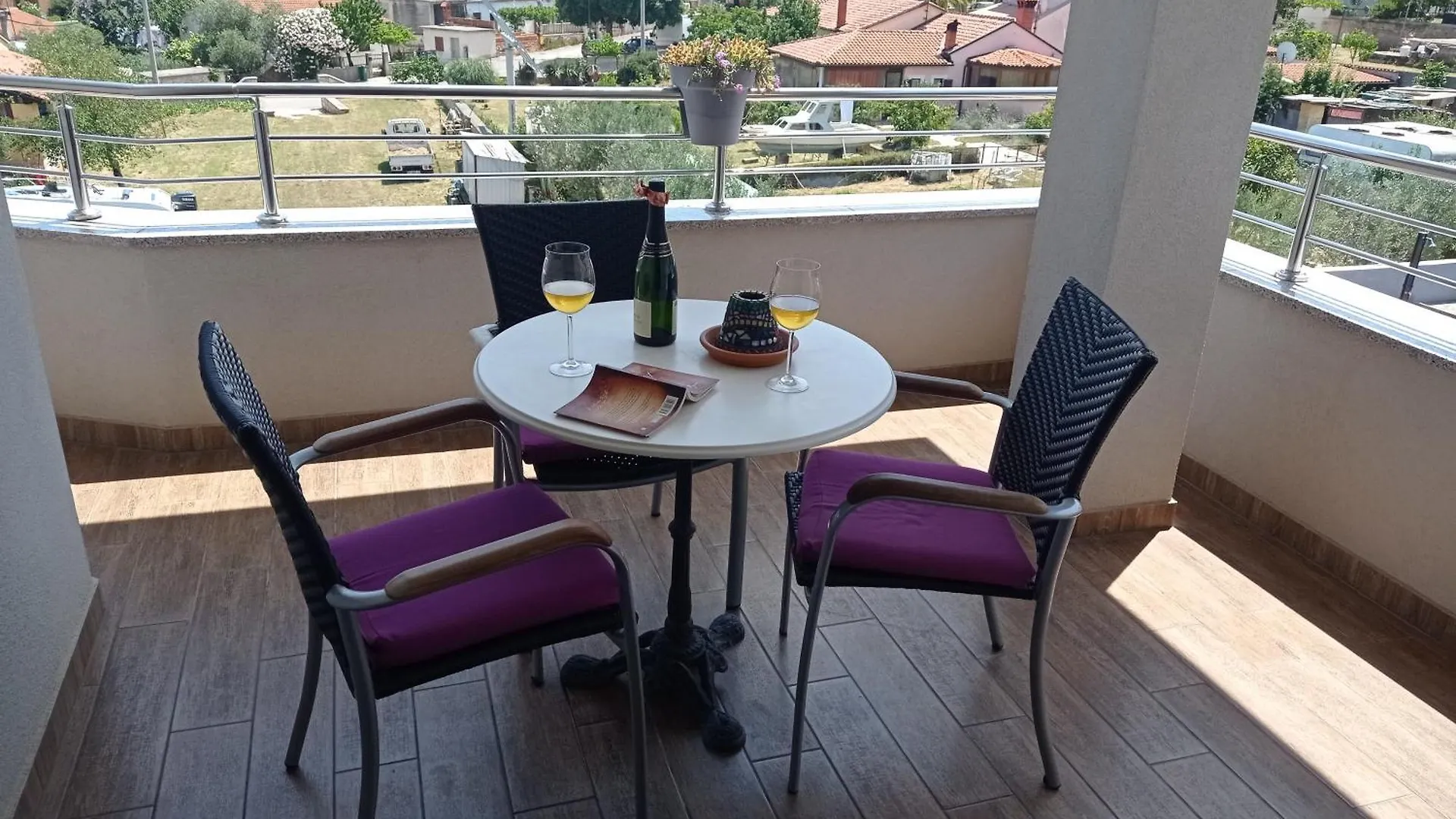 Istrian Azure Apartman Póla Horvátország
